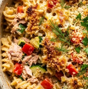 Creamy Tuna Noodle Casserole 2 Creamy tuna noodle casserole topped with breadcrumbs and fresh herbs